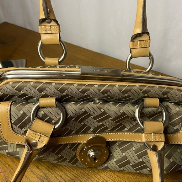 Vintage Nine West Monogram Fabric Leather Trim Shoulder Bag Purse Silver - Picture 13 of 16